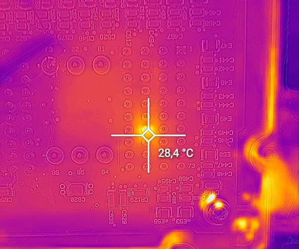 Electronics analysis - FLIR image